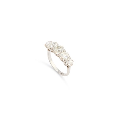 Lot 718 - AN OLD-CUT DIAMOND FIVE STONE RING