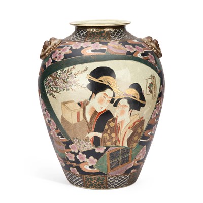 Lot 539 - A LARGE SATSUMA STYLE VASE AND STAND