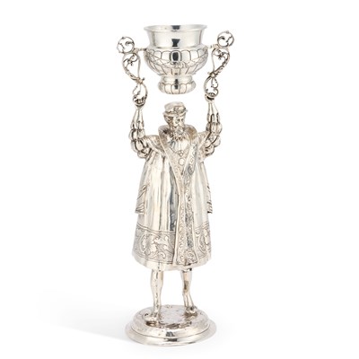 Lot 293 - A LARGE GERMAN SILVER WAGER CUP