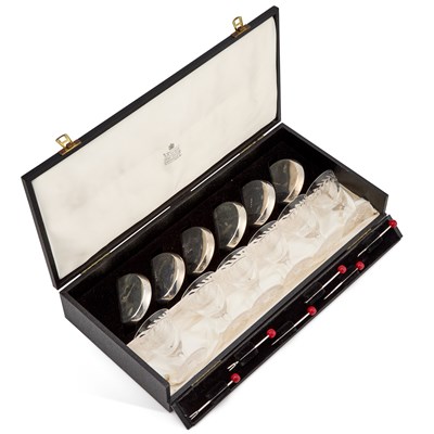 Lot 329 - A MID-CENTURY SET OF SIX COCKTAIL GLASSES, SILVER DISHES AND COCKTAIL STICKS