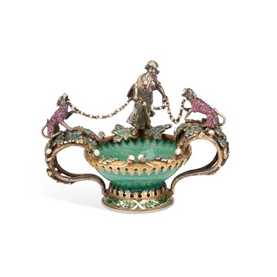 Lot 775 - A FINE VIENNESE SILVER-MOUNTED AVENTURINE BOWL