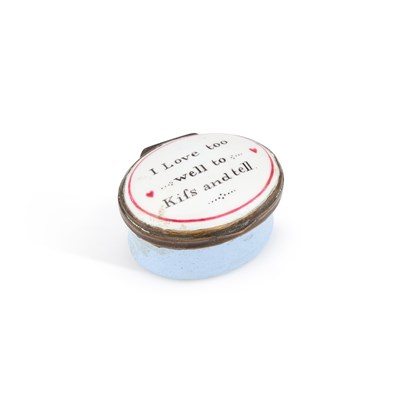 Lot 772 - AN ENGLISH ENAMEL PATCH BOX, 18TH CENTURY