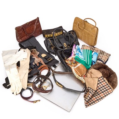 Lot 52 - A GROUP OF DESIGNER ACCESSORIES